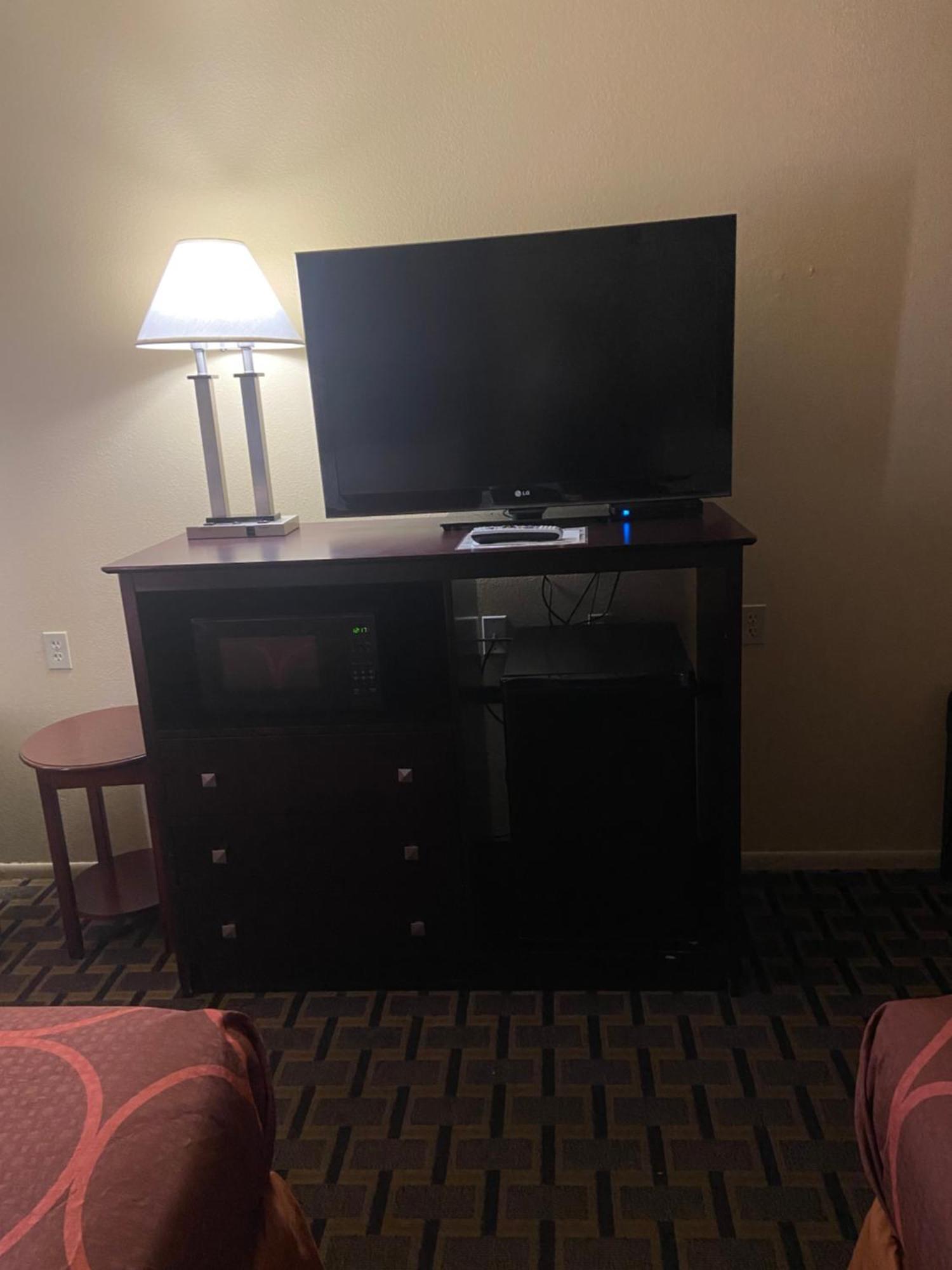 Super 8 By Wyndham Lebanon Ξενοδοχείο Εξωτερικό φωτογραφία