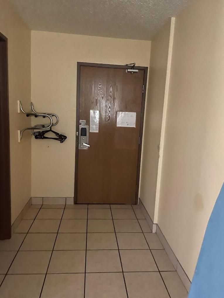 Super 8 By Wyndham Lebanon Ξενοδοχείο Εξωτερικό φωτογραφία